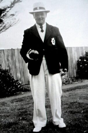 Charles Selwood a keen Linwood bowler